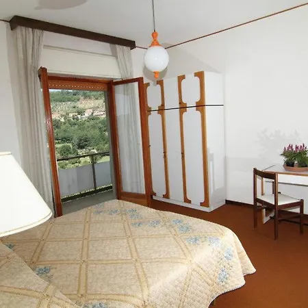 Hotelsforza 菲乌吉